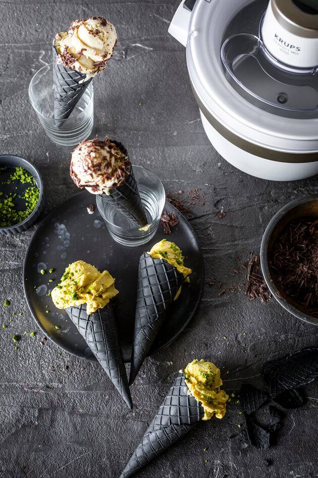 ICE CREAM MAKER PERFECT MIX 9000