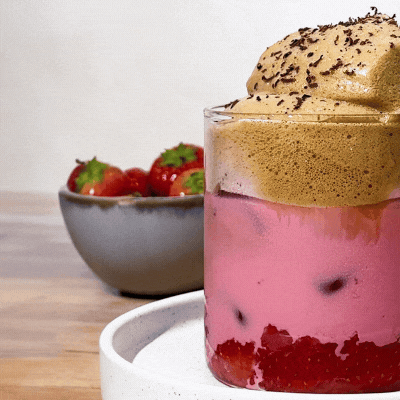 Aardbeien Dalgona - Recepten Latte Intense | Krups
